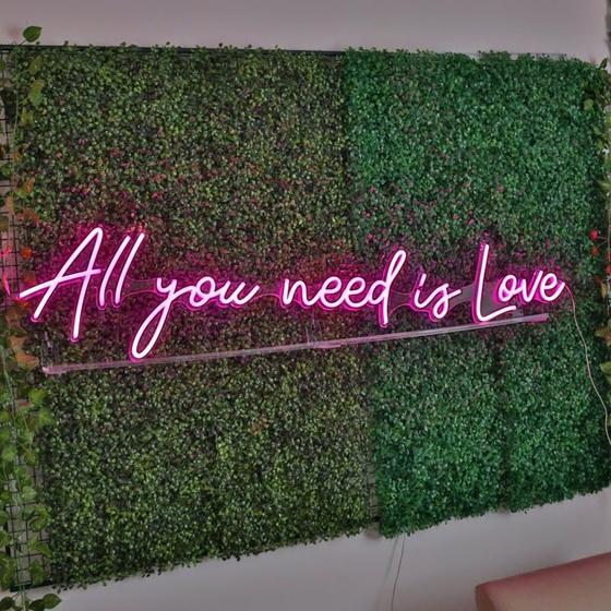 Imagem de Letreiro Neon Led - All You Need Is Love