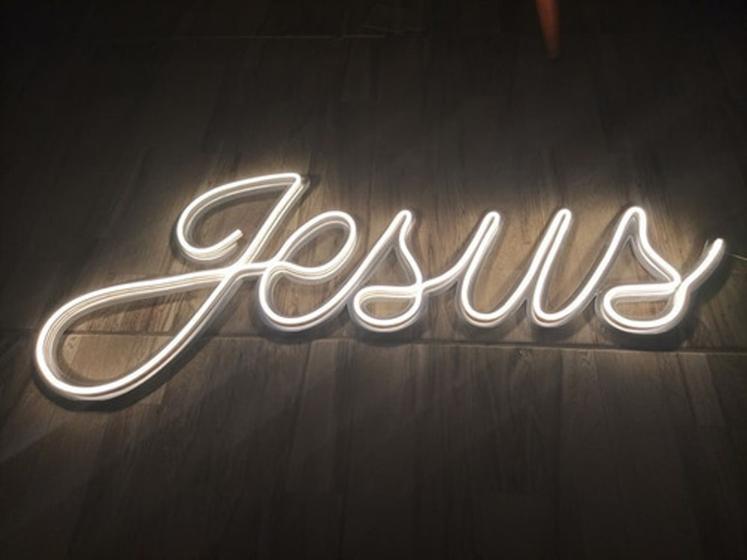 Imagem de Letreiro NEON LED JESUS, cor branca