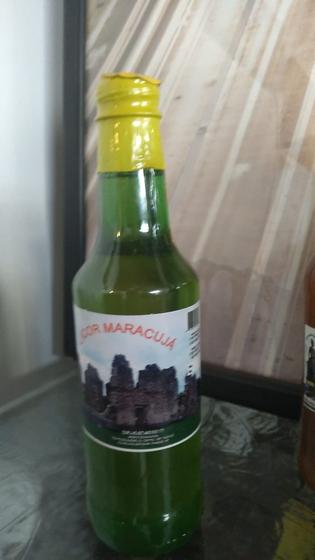 Imagem de Licor artesanal de Maracujá 275 mL - Und.