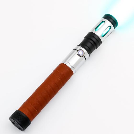 Imagem de Lightsaber com 12 Cores RGB e 16 Efeitos de Som - Ideal para Duelos