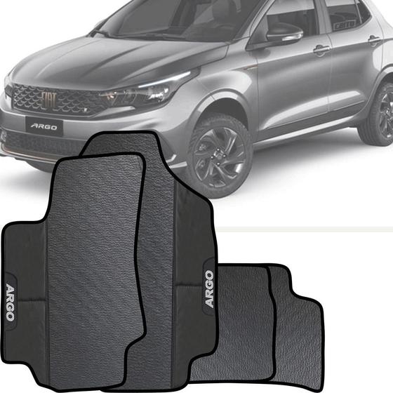 Imagem de Lindo jogo de tapete emborrachado acabamento preto espcífico presonalizado com o nome do carro fiat argo 2017 a 2021