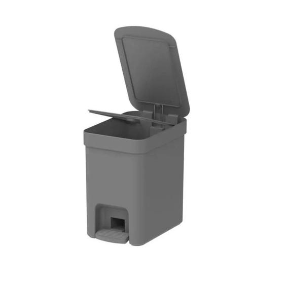 Lixeira de Pedal Trium 12L Chumbo - Ou Martiplast Menor preço em Lixeira de Pedal Trium 12L Chumbo - Ou Martiplast