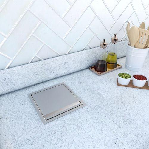 Imagem de Lixeira Lixo com Alça Embutida Aço Inox 5 Litros Escovado