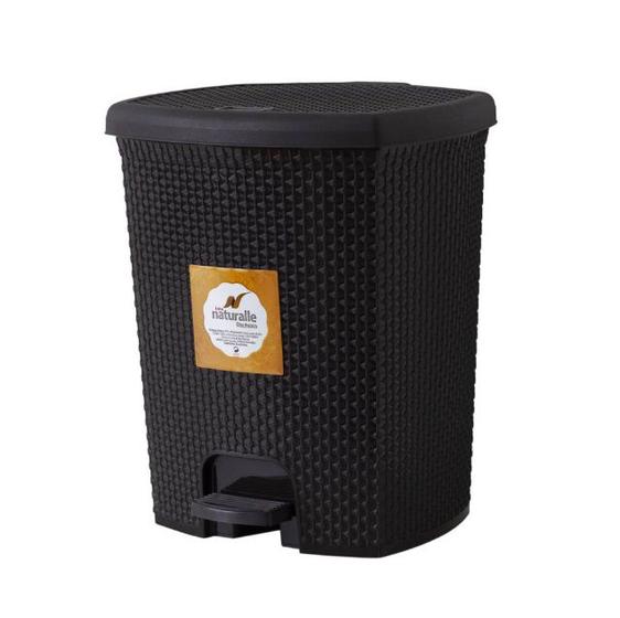 Imagem de Lixeira Naturalle Rattan com Pedal em Plástico Tabaco 14,5L - Rischioto