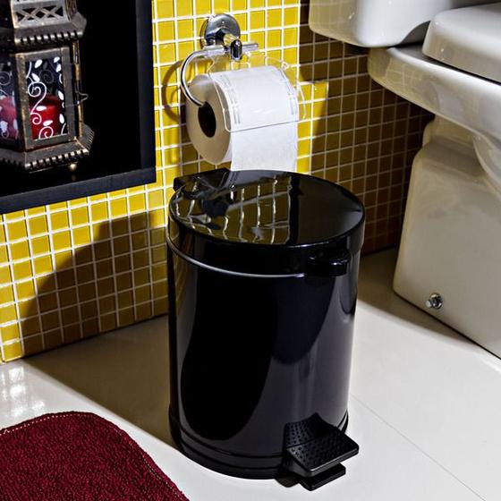 Lixeira Pedal Cesto Lixo Banheiro Cozinha Recipiente Plastico Preta 4,5L-3516 é boa?