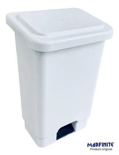 Lixeira retângular com pedal 75 Litros - Marfinite Menor preço em Lixeira retângular com pedal 75 Litros - Marfinite