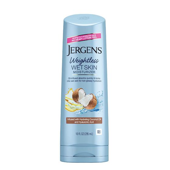 Imagem de Loção corporal Jergens Wet Skin com óleo de coco 300ml no chuveiro