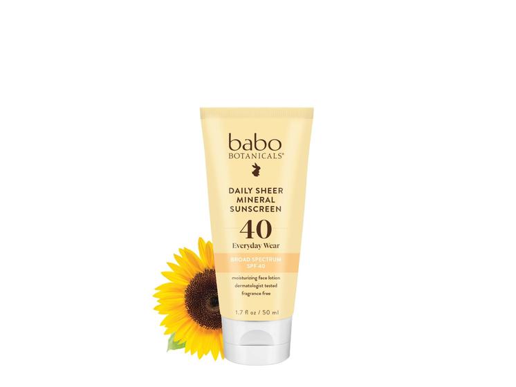 Imagem de Loção protetora solar Babo Botanicals Daily Sheer Mineral SPF40