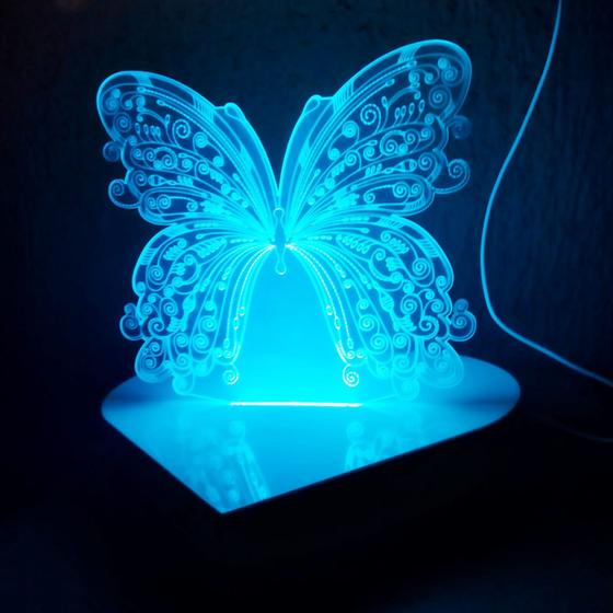 Luminária de Mesa Borboleta, base formato coração com LED 3D Dimelkon