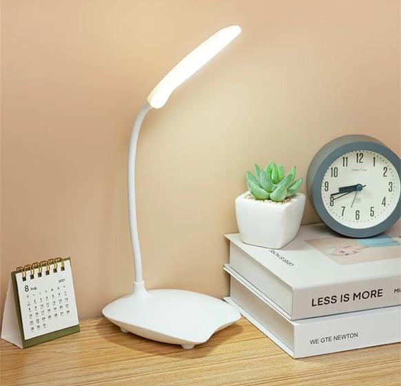 Luminária de Mesa Led Recarregável Abajur Flexível 360 Menor preço em Luminária de Mesa Led Recarregável Abajur Flexível 360