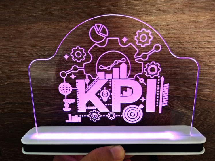 Imagem de Luminária Decorativa com LED KPI Estatística