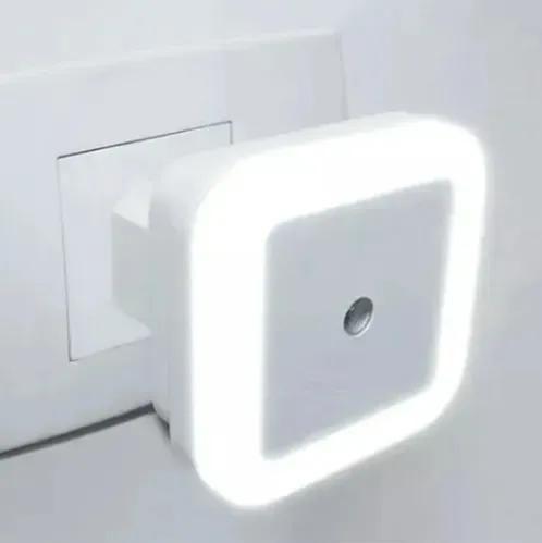 Imagem de Luminária LED com sensor de Luminosidade Automática Infantil 