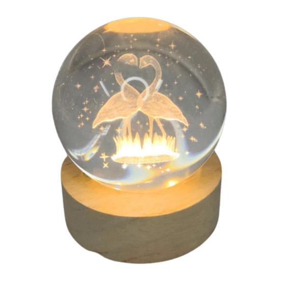 Imagem de Luminária Led Globo De Vidro 3D Com Cabo USB Base de Madeira