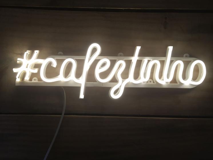 Imagem de Luminária led neon - Letreiro cafezinho - com 3 efeitos de luz