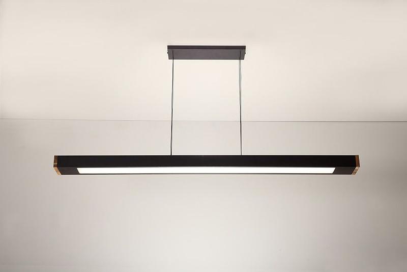 Luminária Pendente 2 Lâmp. Retangular 125cm Alumínio Preto e Madeira Arky Wood Menor preço em Luminária Pendente 2 Lâmp. Retangular 125cm Alumínio Preto e Madeira Arky Wood