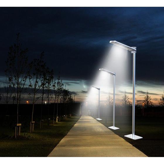 Luminária Solar Refletor Led Com Placa Fotovoltaica De 180w E Sensor Menor preço em Luminária Solar Refletor Led Com Placa Fotovoltaica De 180w E Sensor