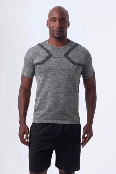 Imagem de Lupo Camiseta 70696 Seamsless Masculina Mescla Grafite