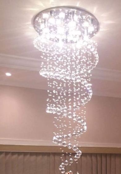 Imagem de Lustre de luxo com modelo em espiral para laje, gesso drywall, forro de PVC e/ou madeira