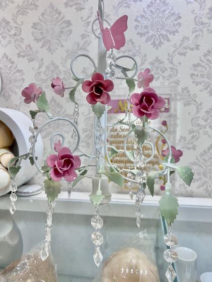 Imagem de Lustre floral borboleta infantil para quarto de bebê menina ou criança, rosa seco rosê