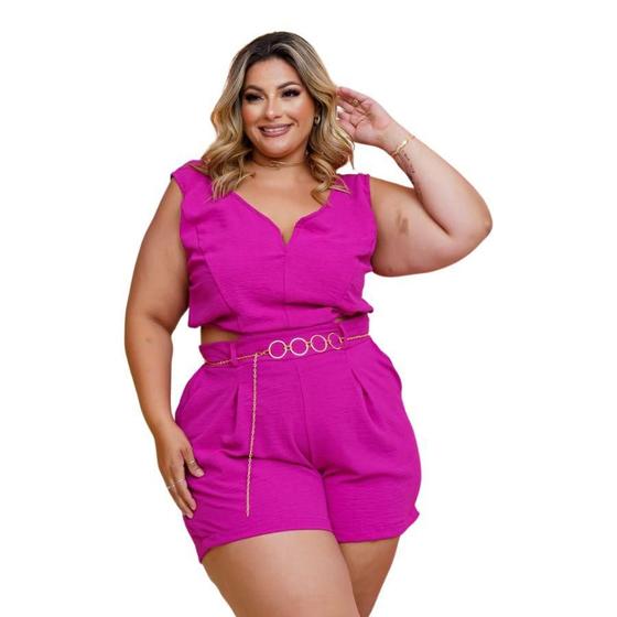 Imagem de Macaquinho Plus Size Com Cinto Corrente Aberto Lateral 0440