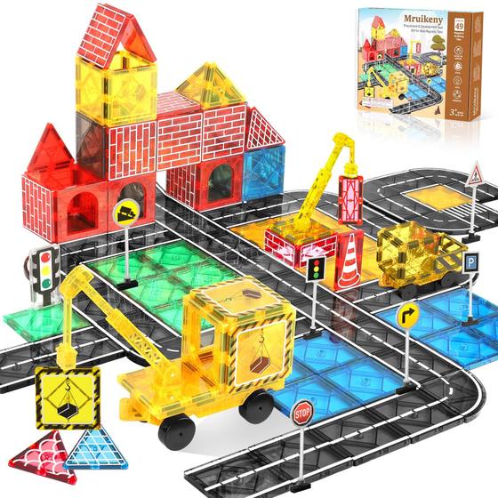 Imagem de Magnetic Tiles Road Set Mruikeny para crianças de mais de 3 anos com guindaste