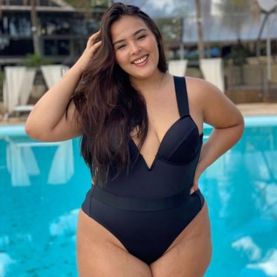 Imagem de Maiô Plus Size Diferenciado Preto Bojo Aro Semi Fio Dental Luxo Estiloso