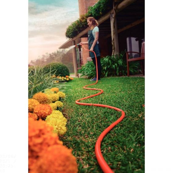 Mangueira Multi 1/2" Tramontina Laranja em PVC 3 Camadas 15 m com Engates Rápidos e Esguicho Menor preço em Mangueira Multi 1/2" Tramontina Laranja em PVC 3 Camadas 15 m com Engates Rápidos e Esguicho