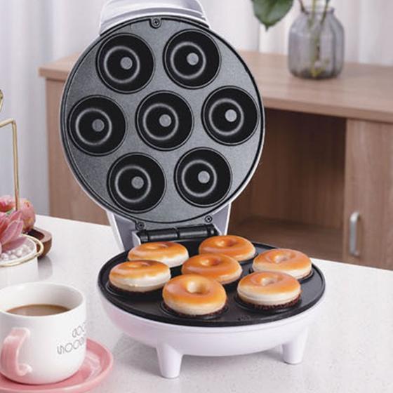 Imagem de Máquina De Donuts Elétrica Fazer Rosquinha Portátil Assadeira Compacta Antiaderente Café Da Manhã