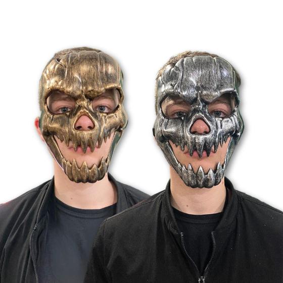 Imagem de Máscara Caveira Metalizada com Dentes Afiados Halloween