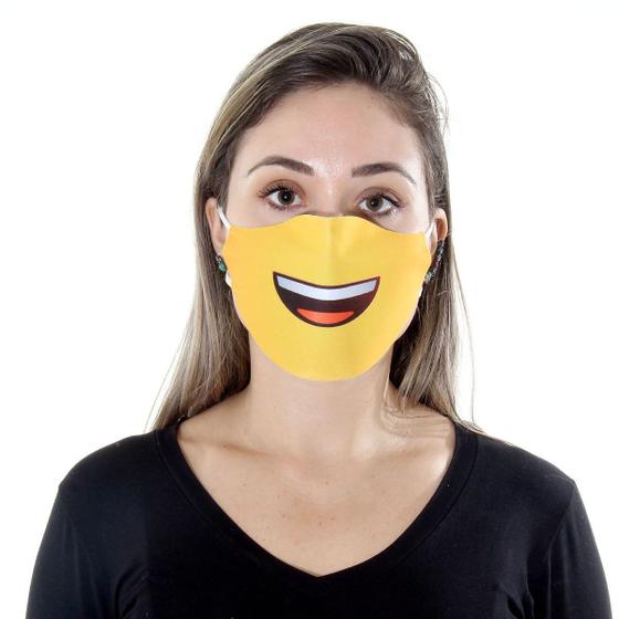 Máscara de Tecido Lavável Dupla Camada Adulto - Emoji Sorriso - Máscara ...