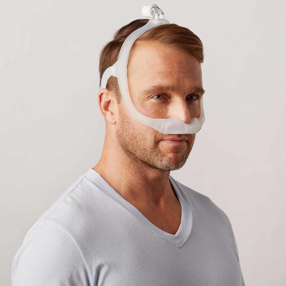 Imagem de Máscara nasal de CPAP DreamWear - Philips Respironics