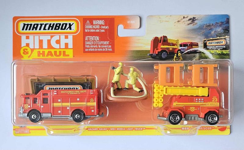 Imagem de Matchbox Hitch Haul - Hazard Squad / Mobile Light Truck / Fire Rescue