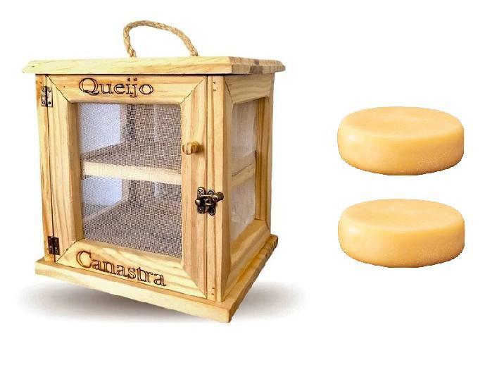 Imagem de Maturador curador de queijos duplo artesanal em madeira com tela protetora de insetos e porta com trava, faça você mesmo em casa o seu queijo curado 
