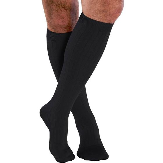 Meia 3/4 20-30 mmHg Masculina Actitud Preta P Menor preço em Meia 3/4 20-30 mmHg Masculina Actitud Preta P