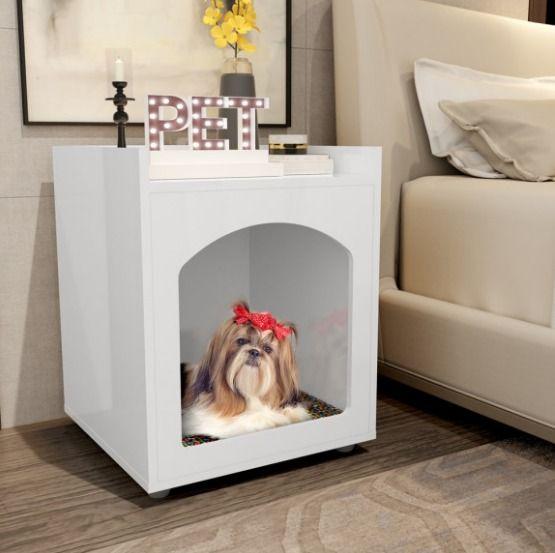 Imagem de Mesa Cabeceira Branca Casinha Cachorro Confortavel Com Prateleira Caminhaa Pet Moderna Quarto Cama