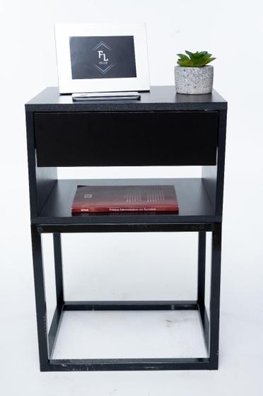 Mesa De Cabeceira Industrial Preto 40cm BASE PRETA - Enviamos MONTADO Menor preço em Mesa De Cabeceira Industrial Preto 40cm BASE PRETA - Enviamos MONTADO