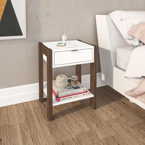 Imagem de Mesa de Cabeceira Quarto com 1 Gaveta Prateleira e Tomada