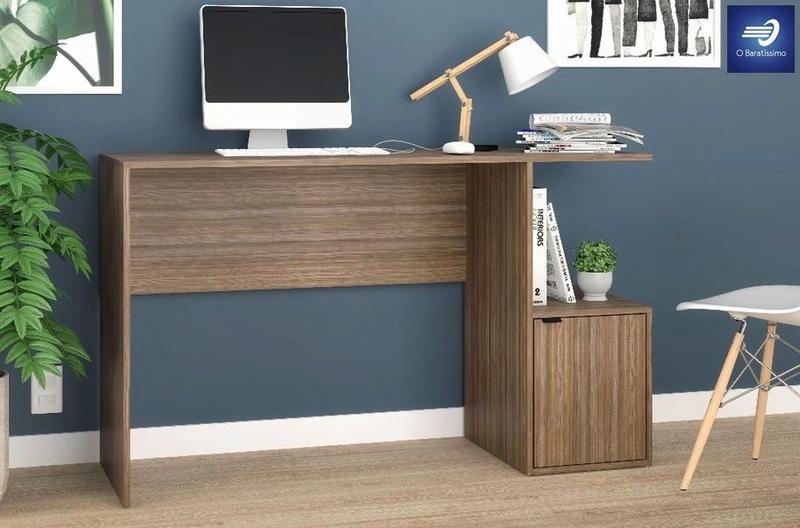 Imagem de Mesa de Computador com Design Atraente