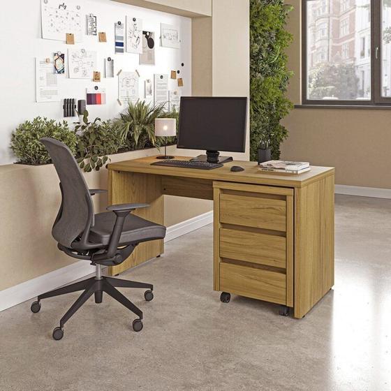 Imagem de Mesa de Escritório 135cm com Gaveteiro com Rodízio Ficus Cabecasa Madeiramadeira