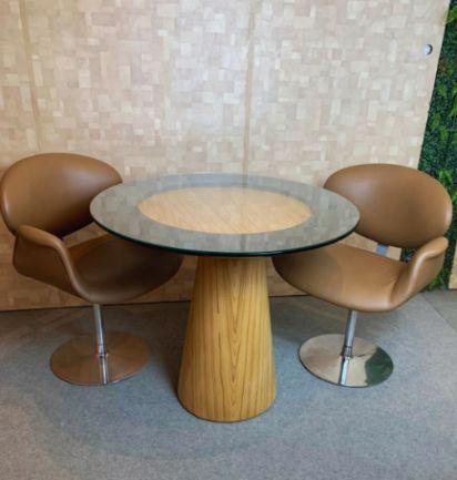 Imagem de Mesa de Jantar Cone Concavo 120 cm Laminada em Madeira com Vidro