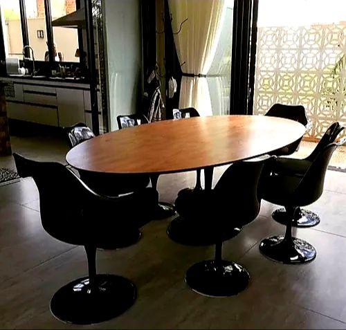 Mesa De Jantar Saarinen Oval 120x80 Cm Freijó Cor Preto Menor preço em Mesa De Jantar Saarinen Oval 120x80 Cm Freijó Cor Preto