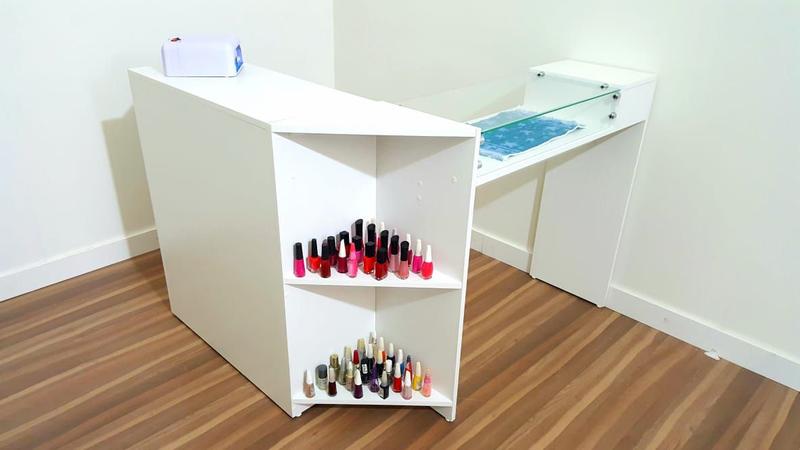 Imagem de Mesa em L para Manicure  Design Funcional e Elegante