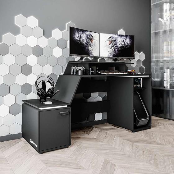 Mesa Gamer XT Racer Space Two 1 PT Preta e Branca Menor preço em Mesa Gamer XT Racer Space Two 1 PT Preta e Branca