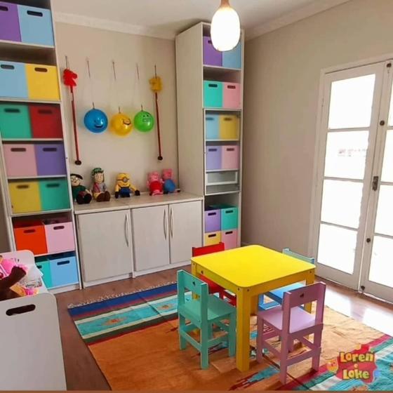 Mesa infantil com 2 cadeiras indicada 4 a 14 anos Menor preço em Mesa infantil com 2 cadeiras indicada 4 a 14 anos