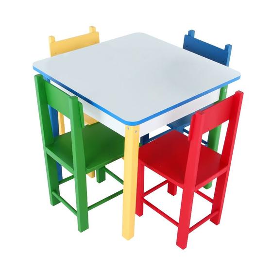 Imagem de Mesa Infantil Com 4 Cadeiras