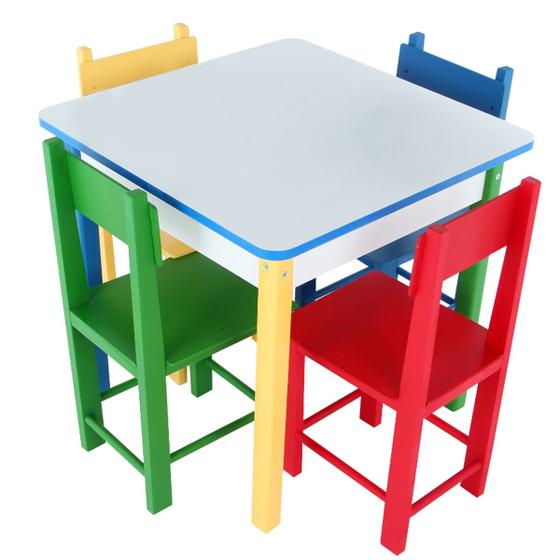 Imagem de Mesa infantil com 4 cadeiras em madeira carlu - 5017