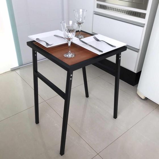 Imagem de Mesa Pequena Quadrada Para Cozinha Ou Sacada De Apartamento