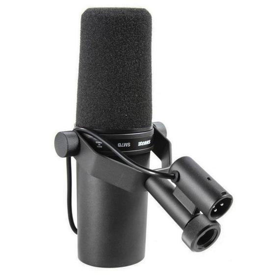 2 - Shure SM7B Microfone Dinâmico