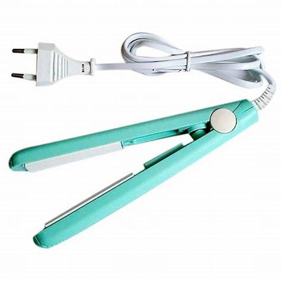 Imagem de Mini Chapinha Prancha De Bolsa Portátil Cabelo Bivolt