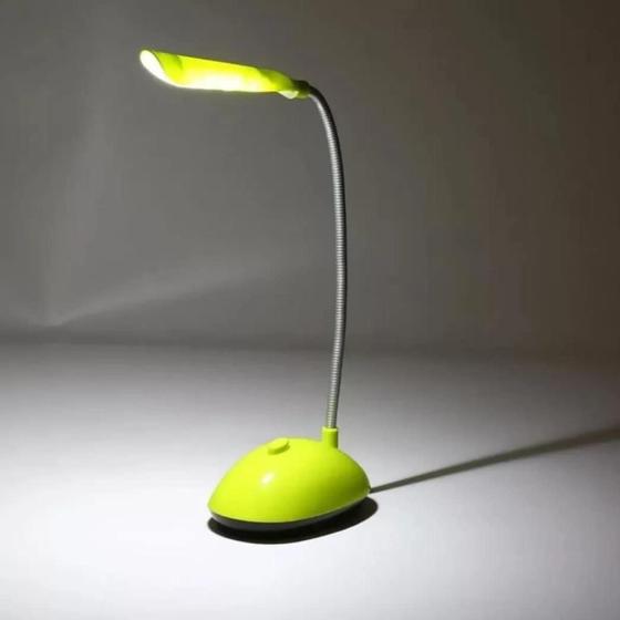 Mini Luminaria De Mesa Portatil 4 Leds Leitura Estudo Verde Menor preço em Mini Luminaria De Mesa Portatil 4 Leds Leitura Estudo Verde